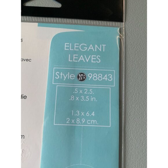 Memory Box Elegant Leaves 100% Steel Craft Die Style No. 98843 0.5" x 2.5" 0.8" - Picture 2 of 3